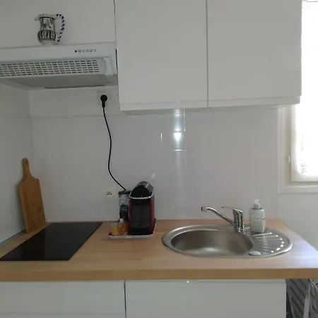 Studio Neuf Climatise Proche D'Agde Bessan Exterior photo